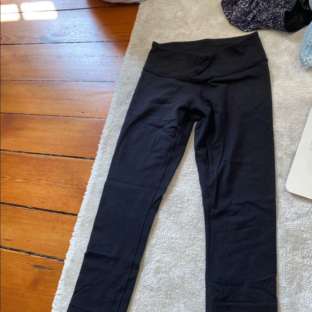 lululemon black leggings